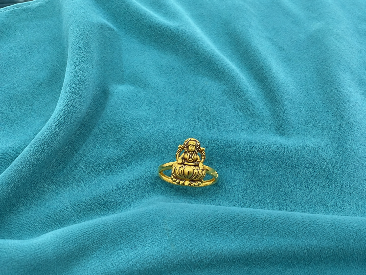 Ladies Ring